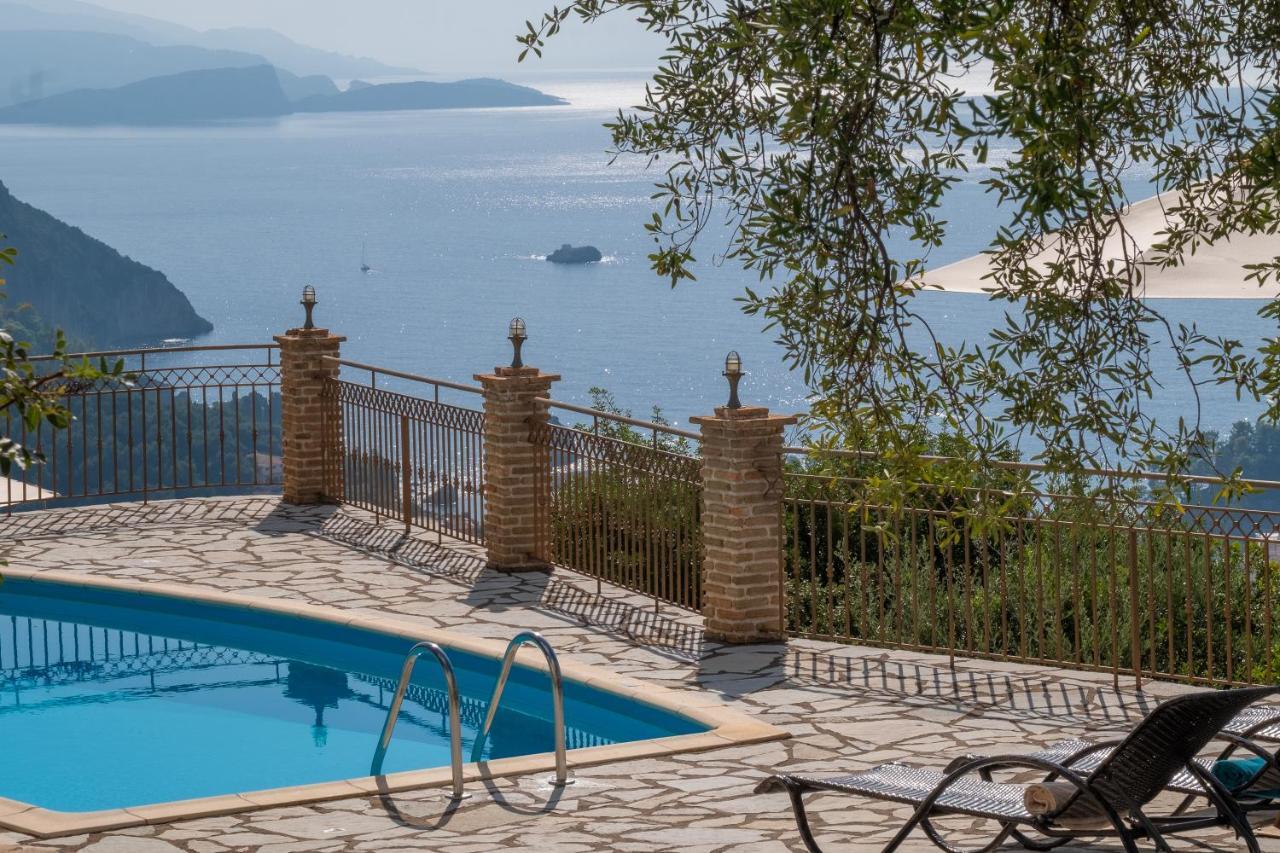Apolis Villas & Suites Resort Парга Екстер'єр фото